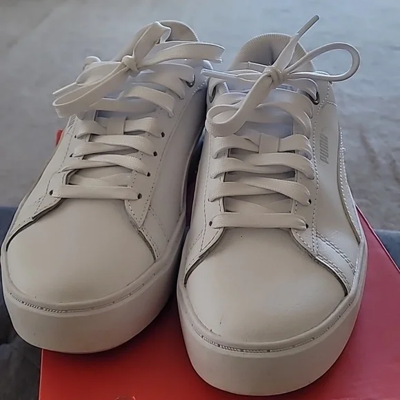 Puma Platform Sneaker - Picture 7 of 7